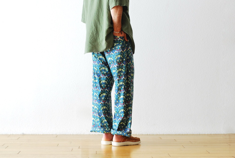 itten. (���åƥ�) "itten 03 easy trousers - LIBERTY FABRIC-"