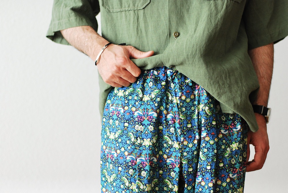 itten. (���åƥ�) "itten 03 easy trousers - LIBERTY FABRIC-"
