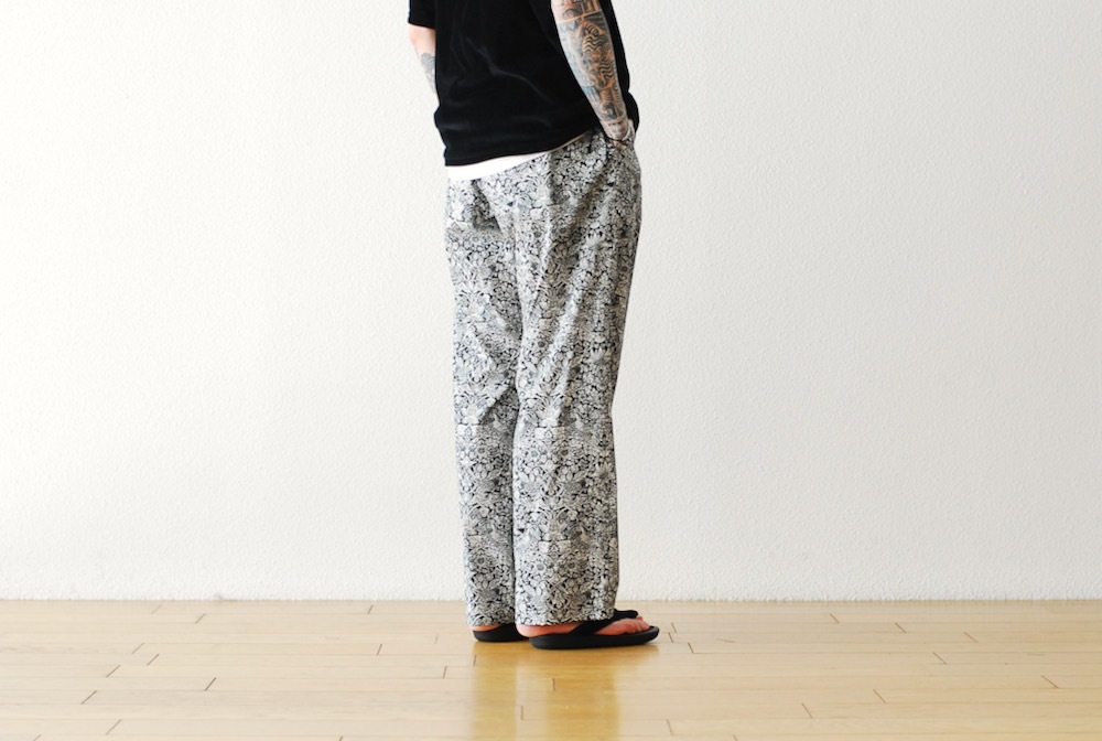 itten. (���åƥ�) "itten 03 easy trousers - LIBERTY FABRIC-"