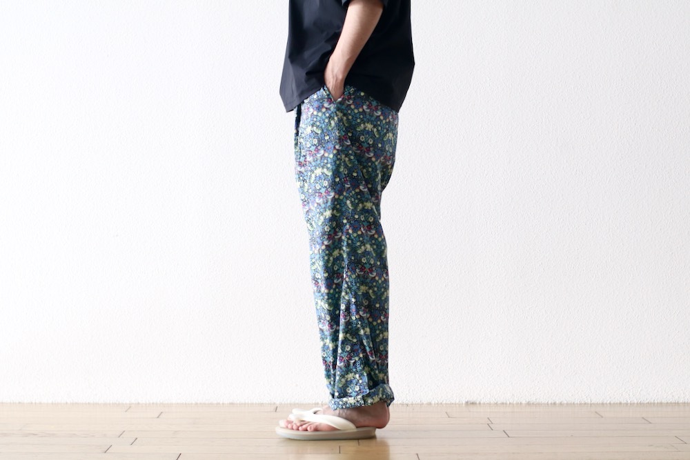 itten. (���åƥ�) "itten 03 easy trousers - LIBERTY FABRIC-"
