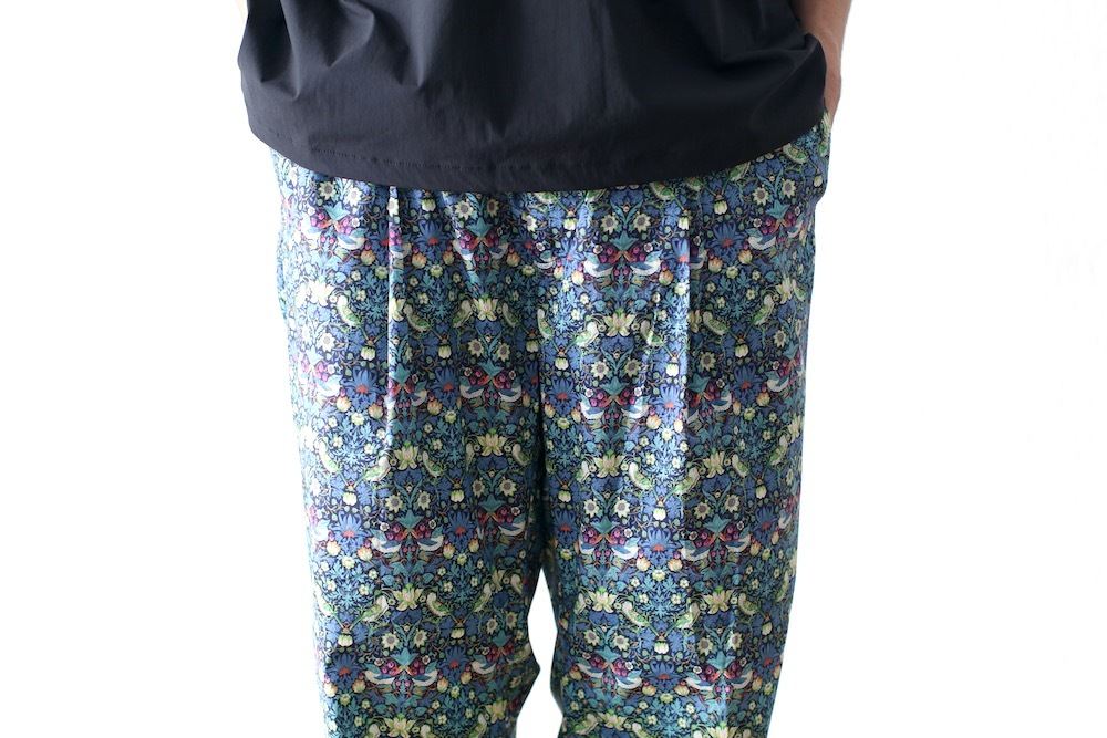 itten. (���åƥ�) "itten 03 easy trousers - LIBERTY FABRIC-"