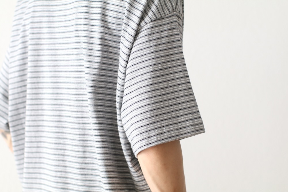 EVCON (���ӥ���) "BORDER WIDE S/S TEE"