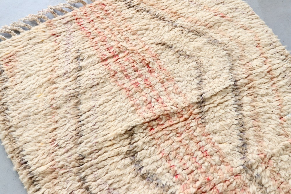 LIGHT YEARS(�饤�� ���䡼��)"MOROCCAN RUG Boujat - �֥���å� W83cm �� H78cm- BJ-172"