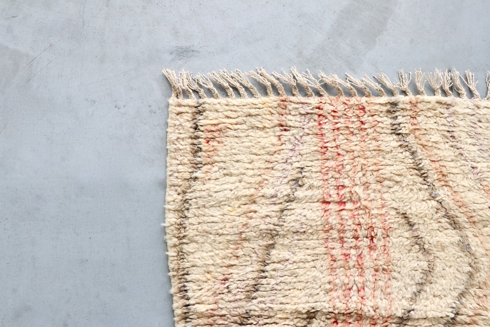 LIGHT YEARS(�饤�� ���䡼��)"MOROCCAN RUG Boujat - �֥���å� W83cm �� H78cm- BJ-172"