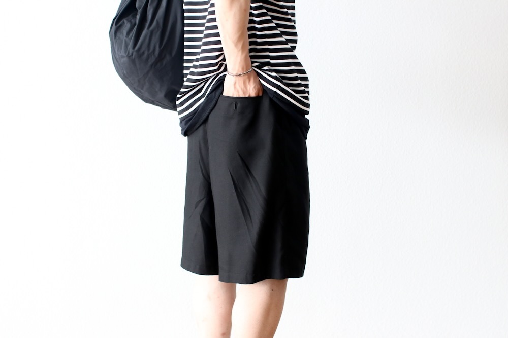 Product Twelve (�ץ������� �ȥ������) "Easy Short Trousers"