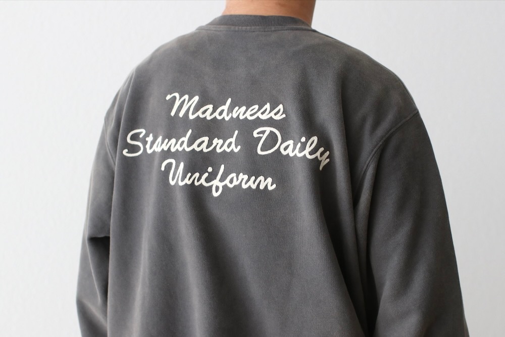 MADNESS (�ޥåɥͥ�) "MADNESS VERSATILE FADED CREW SWEATER"