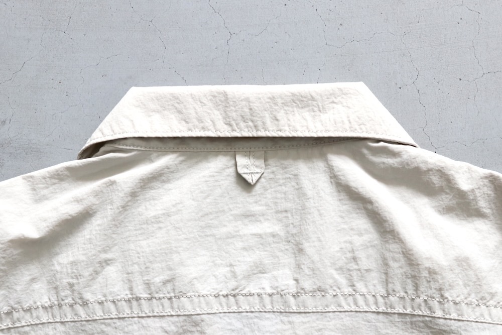 THE NORTH FACE PURPLE LABEL (�� �Ρ��� �ե����� �ѡ��ץ� �졼�٥�) "Nylon Taffeta Field S/S Shirt"