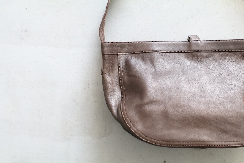 ��3.7 0:00 Release��Taiga Takahashi / T.T(������ �����ϥ� / �ƥ������ƥ���) "Lot.018 Newsboy Bag Horse Leather Small"