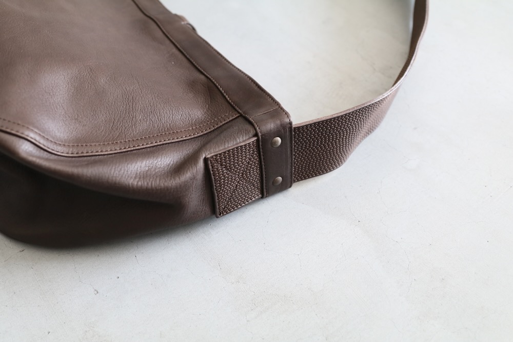 ��3.7 0:00 Release��Taiga Takahashi / T.T(������ �����ϥ� / �ƥ������ƥ���) "Lot.018 Newsboy Bag Horse Leather Small"