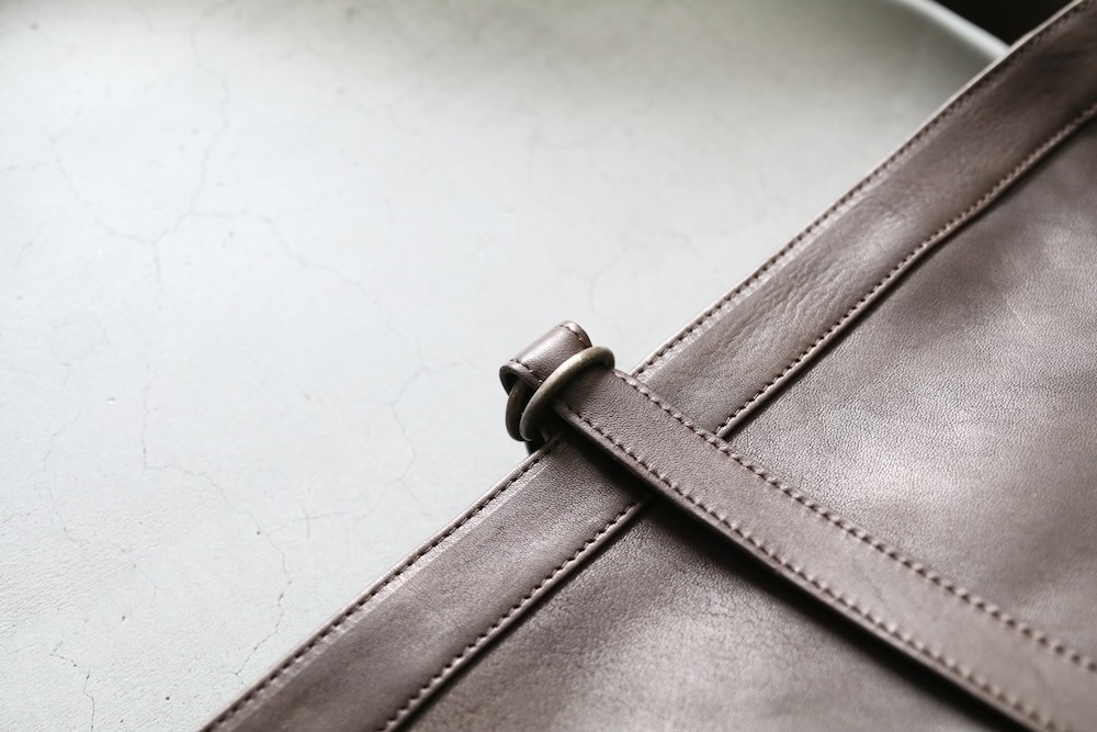 ��3.7 0:00 Release��Taiga Takahashi / T.T(������ �����ϥ� / �ƥ������ƥ���) "Lot.018 Newsboy Bag Horse Leather Small"