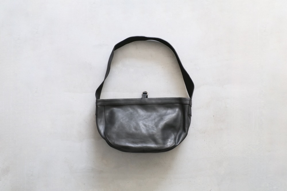 ��3.7 0:00 Release��Taiga Takahashi / T.T(������ �����ϥ� / �ƥ������ƥ���) "Lot.018 Newsboy Bag Horse Leather Small"