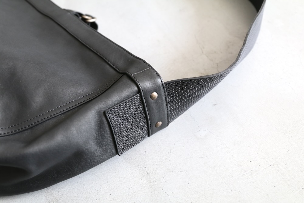��3.7 0:00 Release��Taiga Takahashi / T.T(������ �����ϥ� / �ƥ������ƥ���) "Lot.018 Newsboy Bag Horse Leather Small"