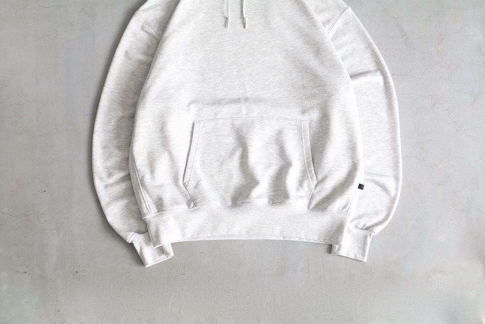 DAIWA PIER39( ԥƥʥ) "TECH SWEAT HOODIE"
