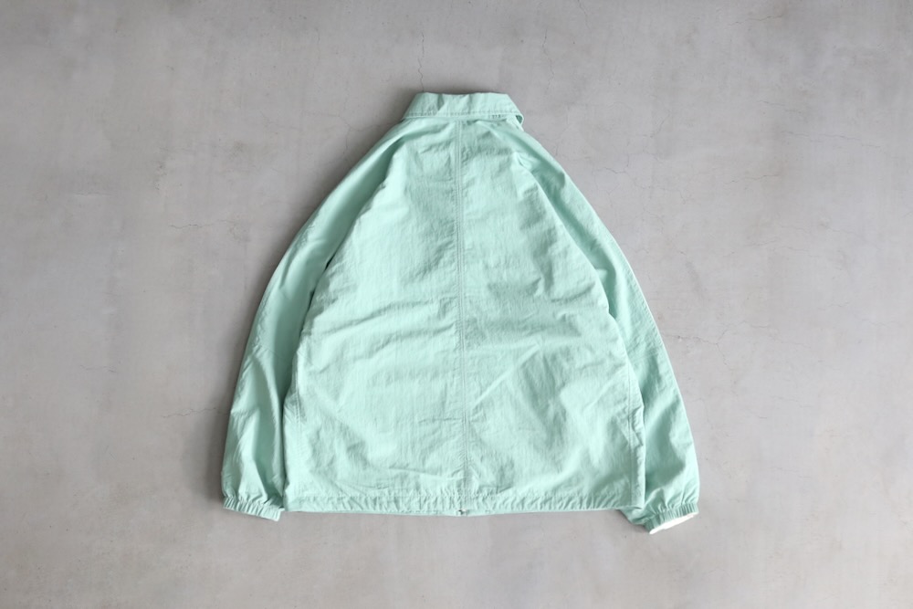 ��Reversible ITEM�� nanamica(�ʥʥߥ�) "Reversible Coach Jacket"
