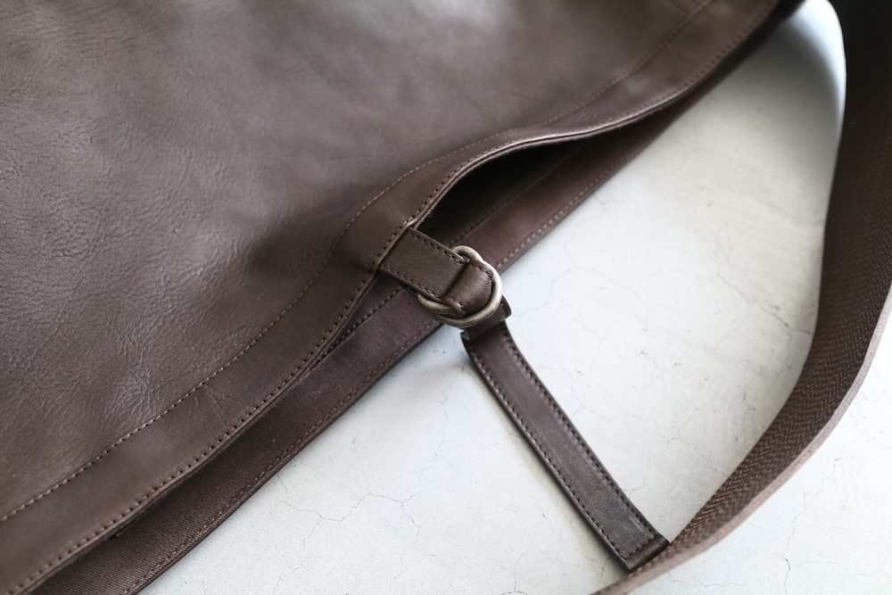 ��3.7 0:00 Release��Taiga Takahashi / T.T(������ �����ϥ� / �ƥ������ƥ���) "Lot.004 Newsboy Bag Horse Leather"