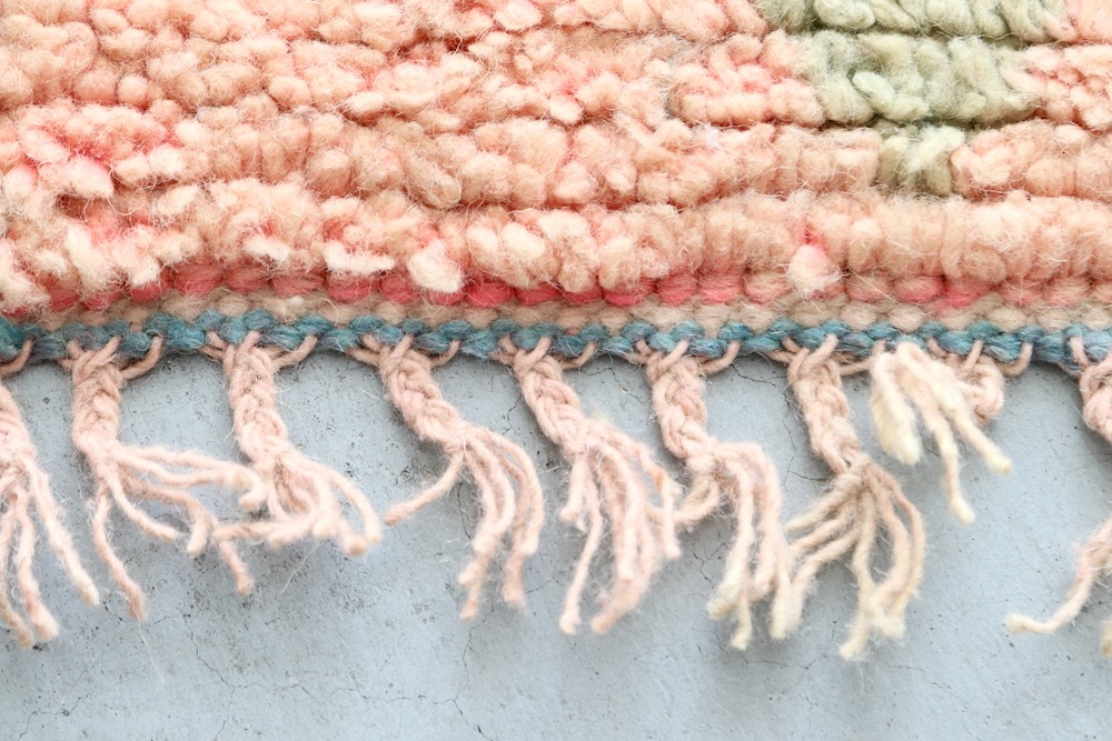 LIGHT YEARS(�饤�� ���䡼��)"MOROCCAN RUG Boujat - �֥���å� W110cm �� H75cm- BJ-213"