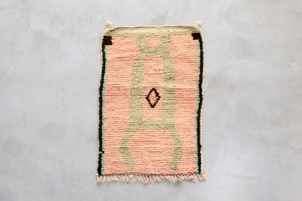 LIGHT YEARS(�饤�� ���䡼��)"MOROCCAN RUG Boujat - �֥���å� W110cm �� H75cm- BJ-213"