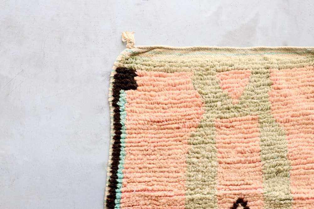 LIGHT YEARS(�饤�� ���䡼��)"MOROCCAN RUG Boujat - �֥���å� W110cm �� H75cm- BJ-213"