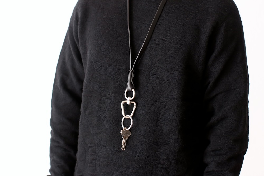 HenderScheme() "neckstrap"