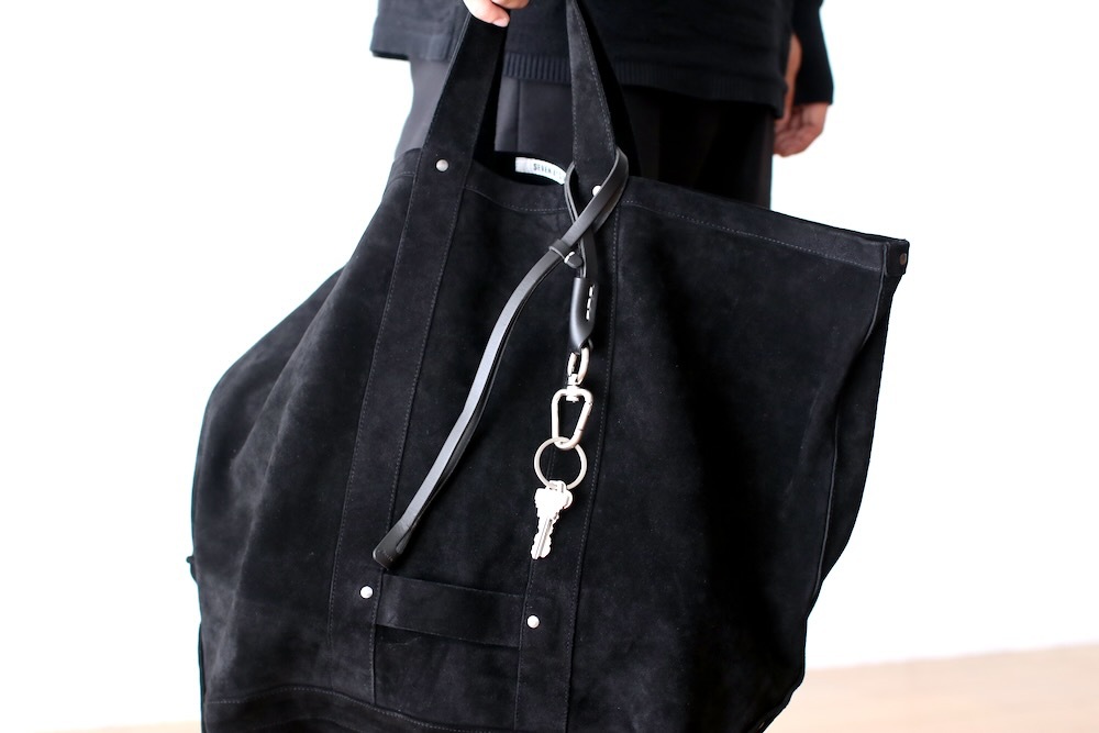 HenderScheme() "neckstrap"