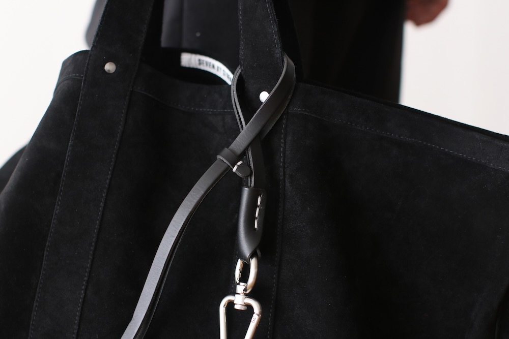 HenderScheme() "neckstrap"