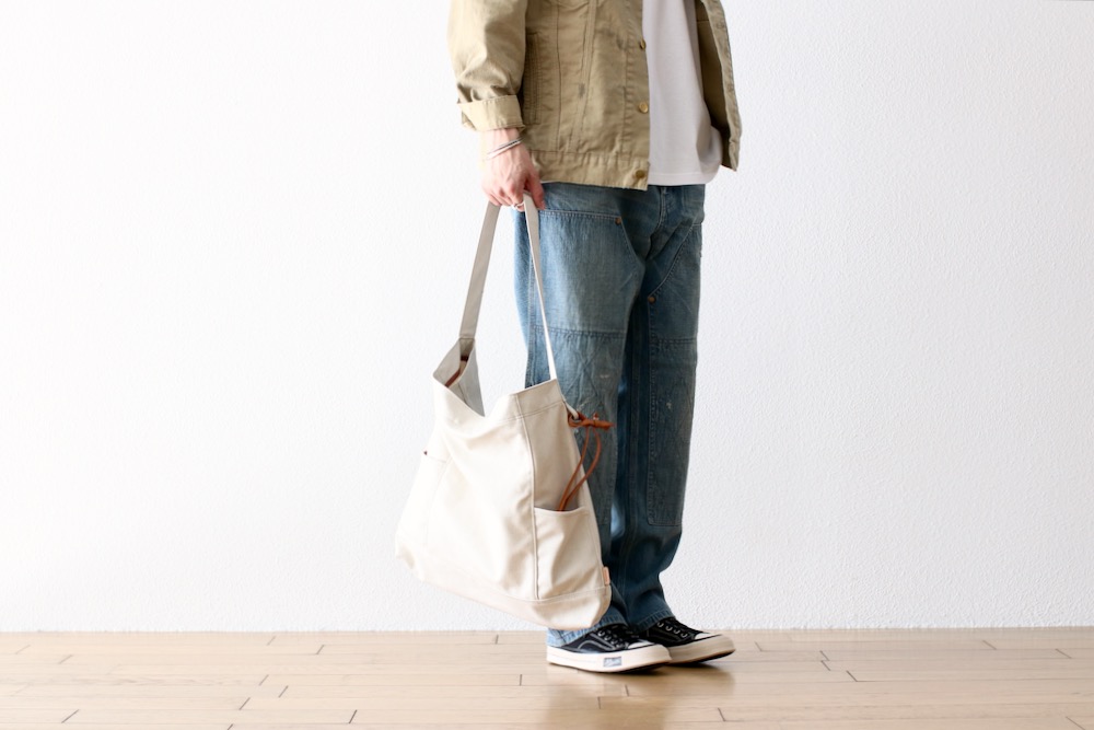 HenderScheme() "neckstrap"