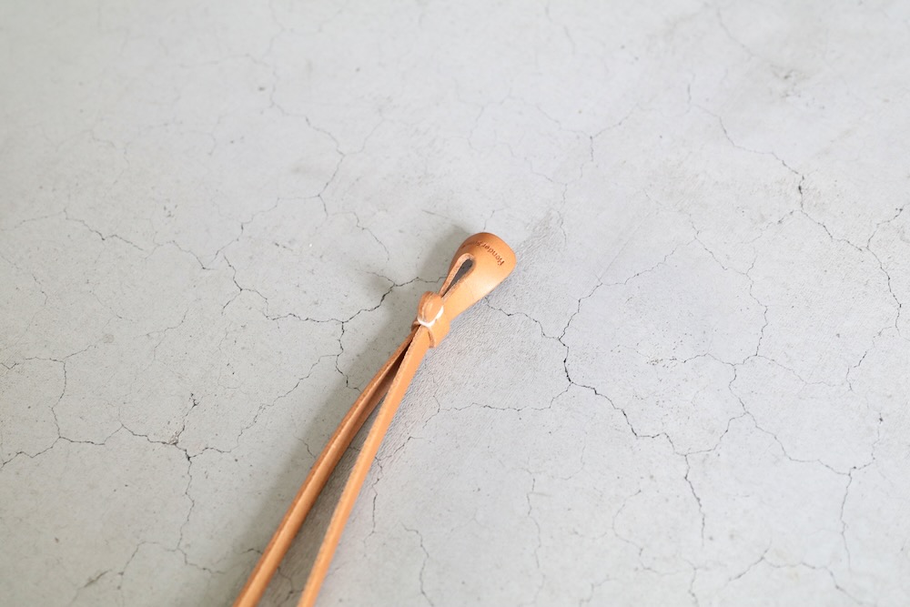 HenderScheme() "neckstrap"