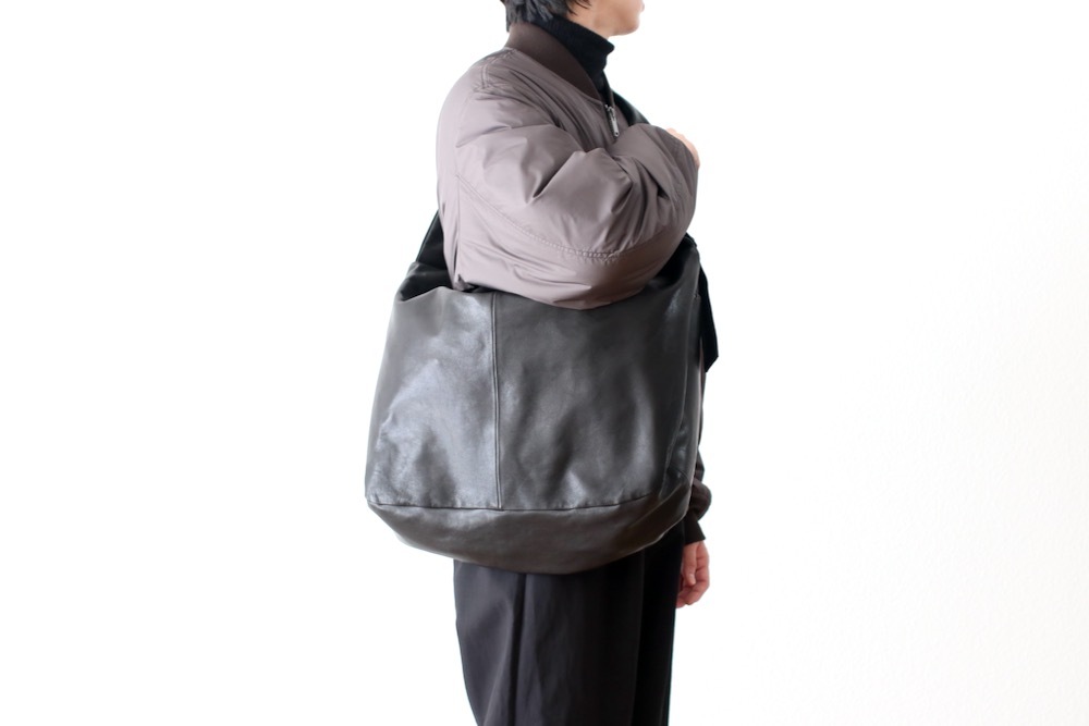 ssstein(���奿����) "SHIRRING HANDLE LEATHER SHOULDER BAG ST.1509"