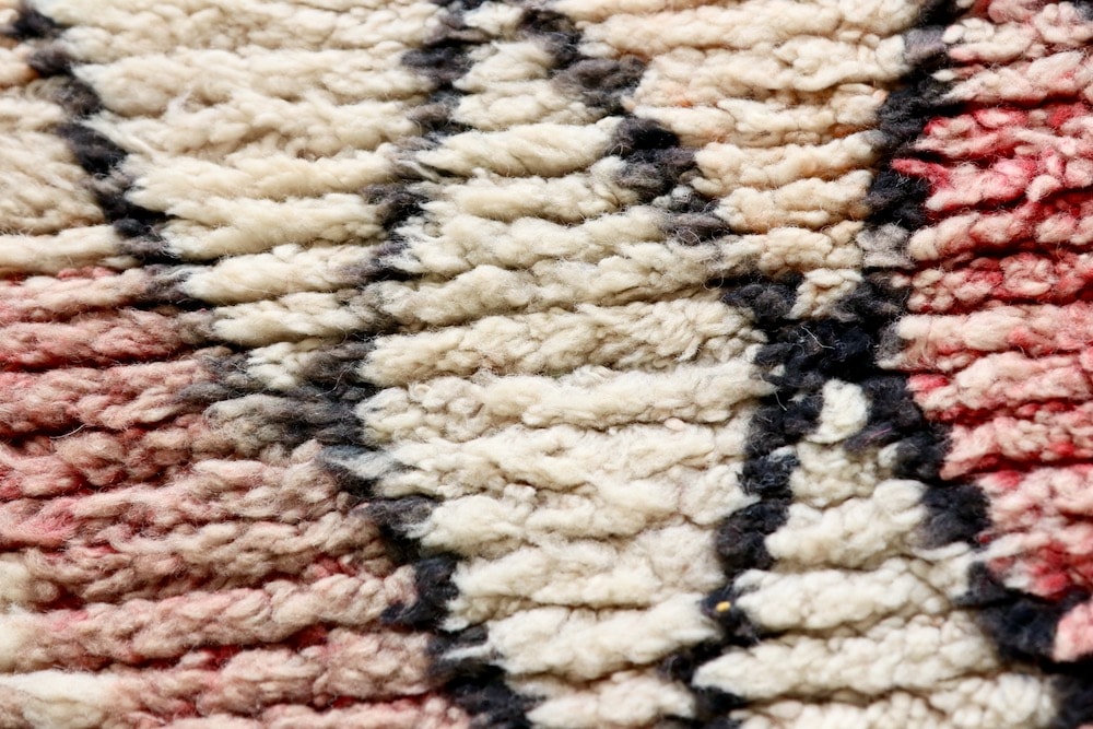 LIGHT YEARS(�饤�� ���䡼��)"MOROCCAN RUG Boujat - �֥���å� W110cm �� H75cm- BJ-216"