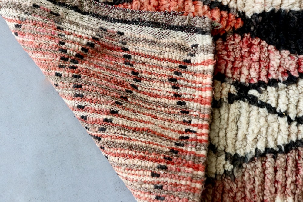 LIGHT YEARS(�饤�� ���䡼��)"MOROCCAN RUG Boujat - �֥���å� W110cm �� H75cm- BJ-216"