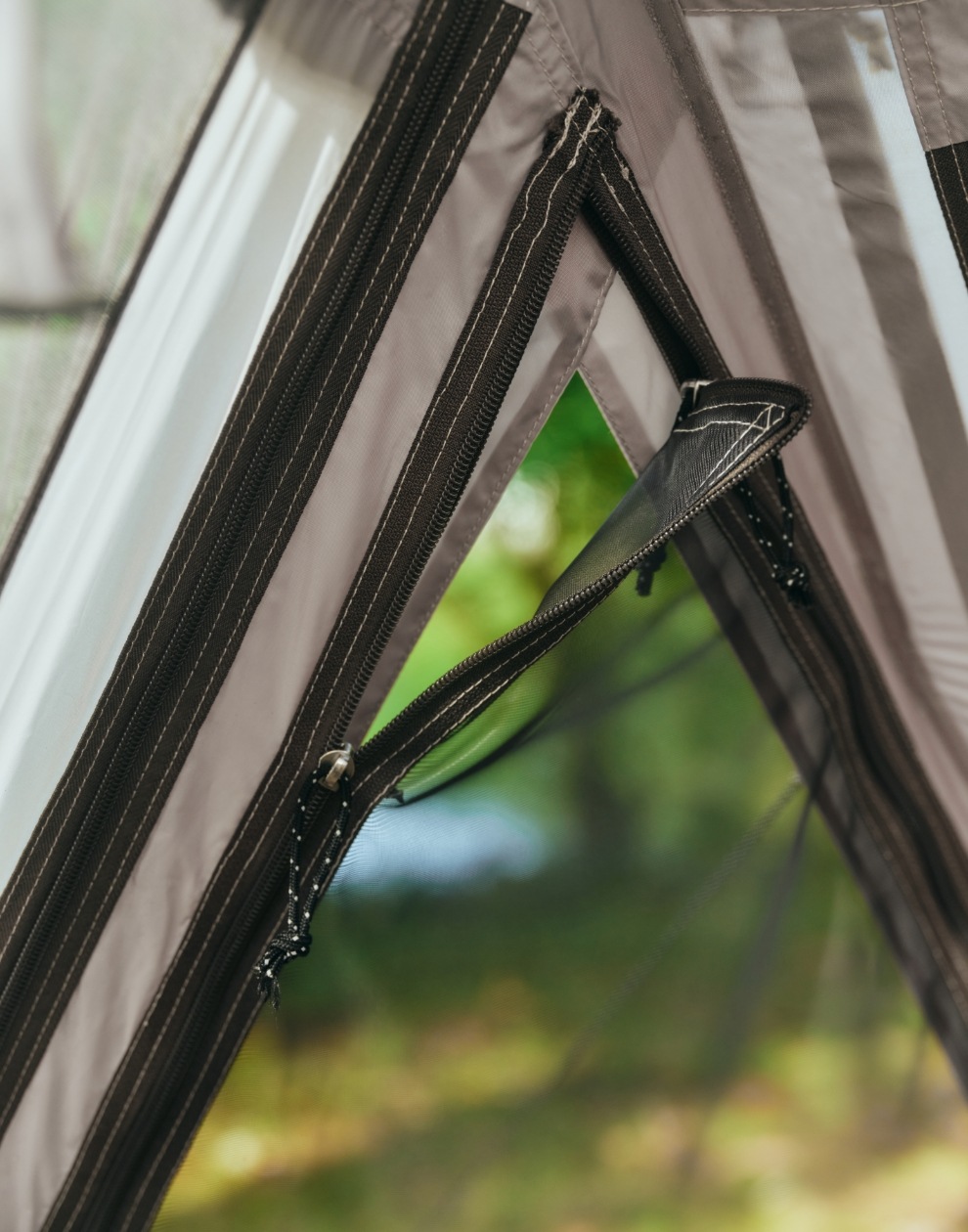 [10% > 20%OFF] THE NORTH FACE (�� �Ρ��� �ե�����) "Nautilus 2��2"