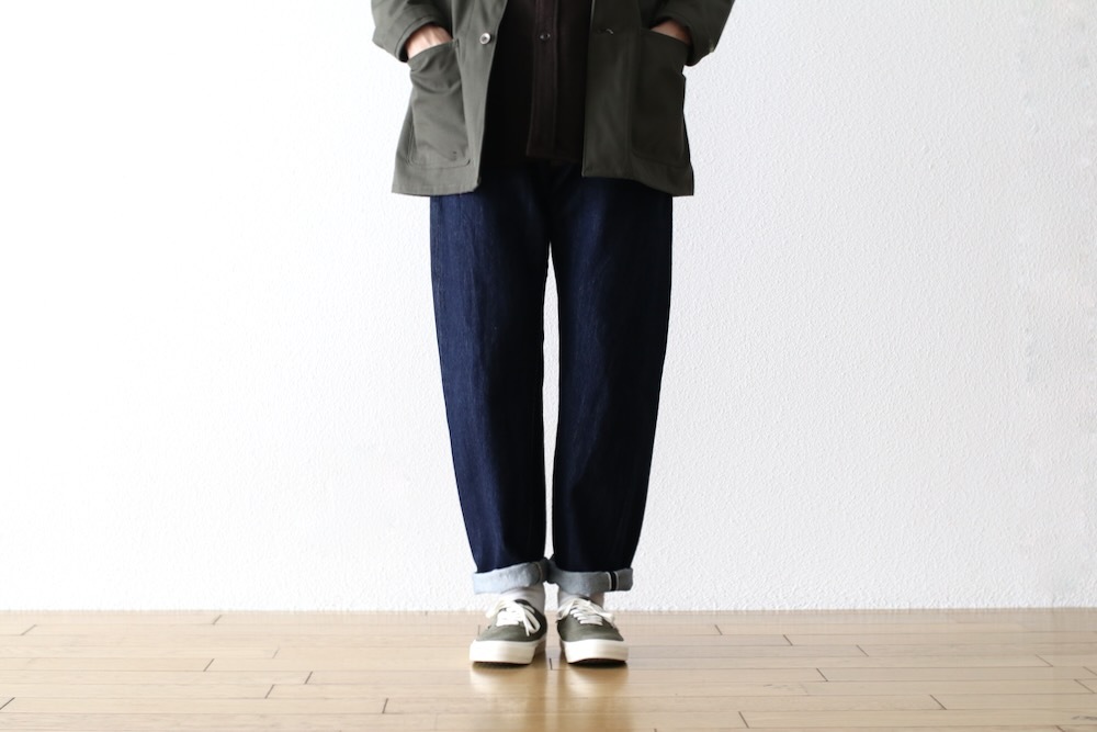 こた CIOTA」(シオタ) 本藍スビン13.5oz ストレートデニム -ネイビー