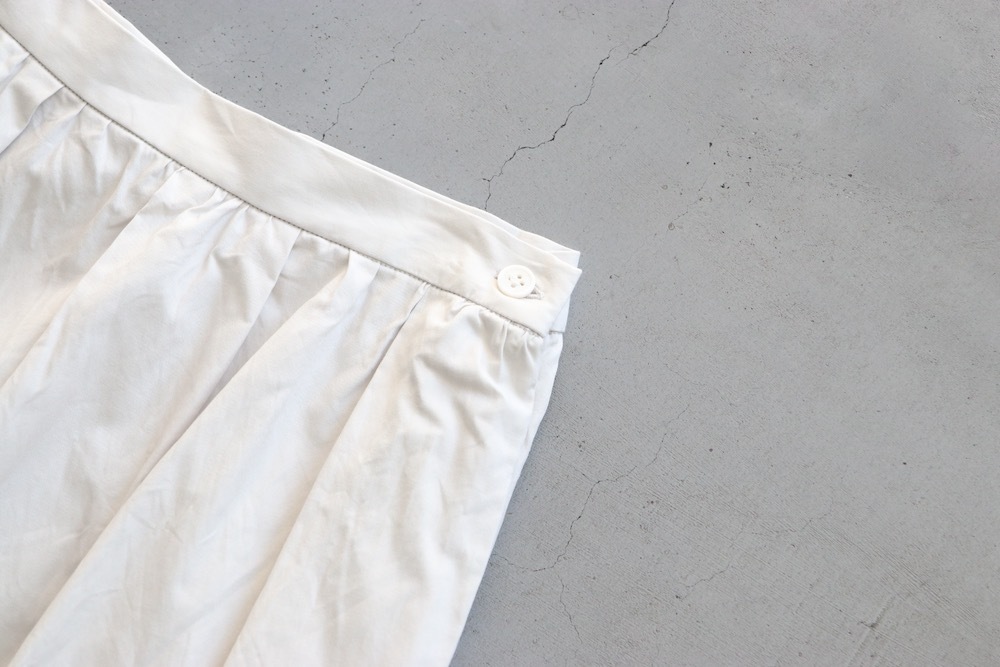 WOMEN'S】TOUJOURS（トゥジュー）“Ruffled Maxi Skirt -COTTON TRIPLE