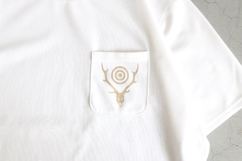 South2 West8 (�������ġ� �������ȥ�����) "S/S Round Pocket Tee - Circle Horn"