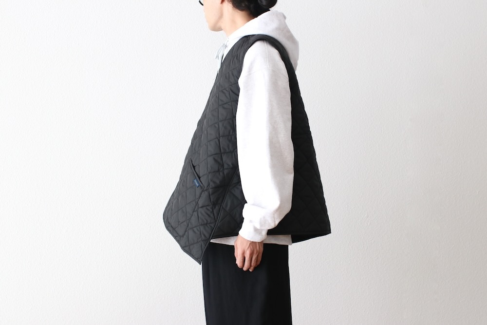 M 新品 コムデギャルソンシャツ ラベンハム キルティング ジレ ベスト 黒 COMME des GARCONS SHIRT コムデギャルソンシャツ 24AW