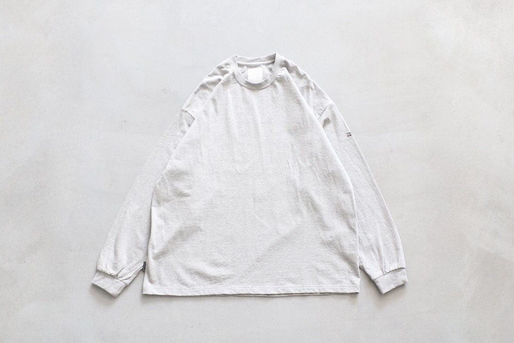 S.F.C(ե) "NEW BASIC LS TEE"
