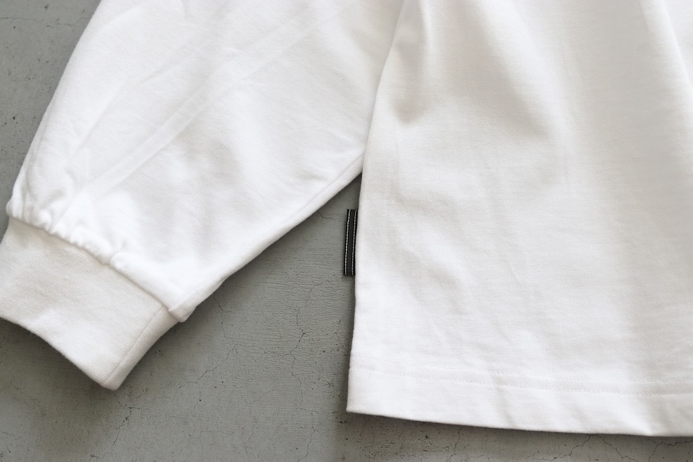 S.F.C(ե) "NEW BASIC LS TEE"