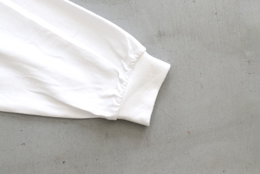 S.F.C(ե) "NEW BASIC LS TEE"