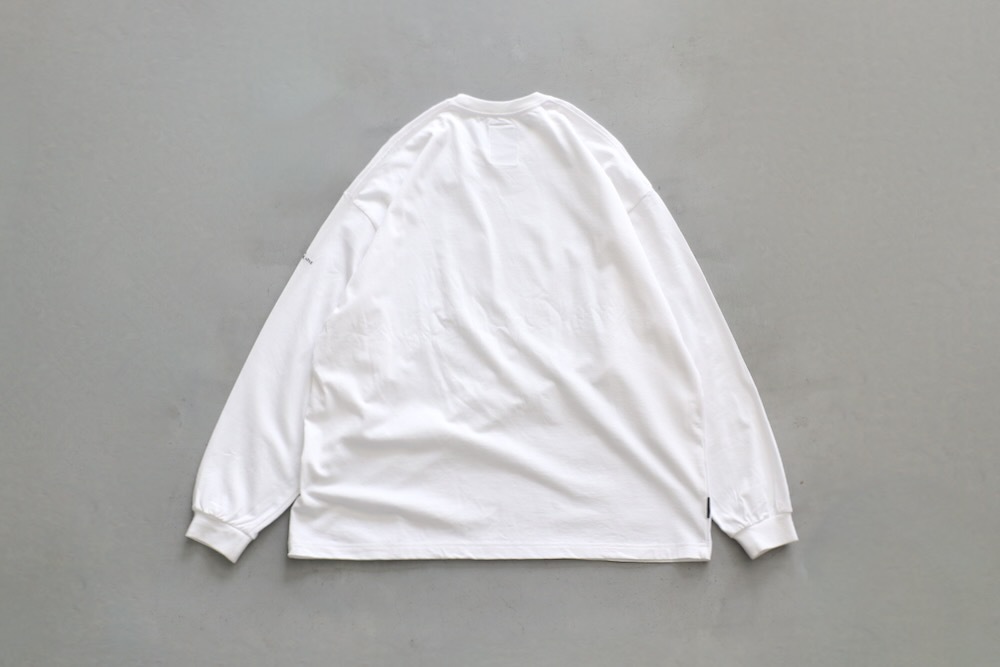 S.F.C(ե) "NEW BASIC LS TEE"