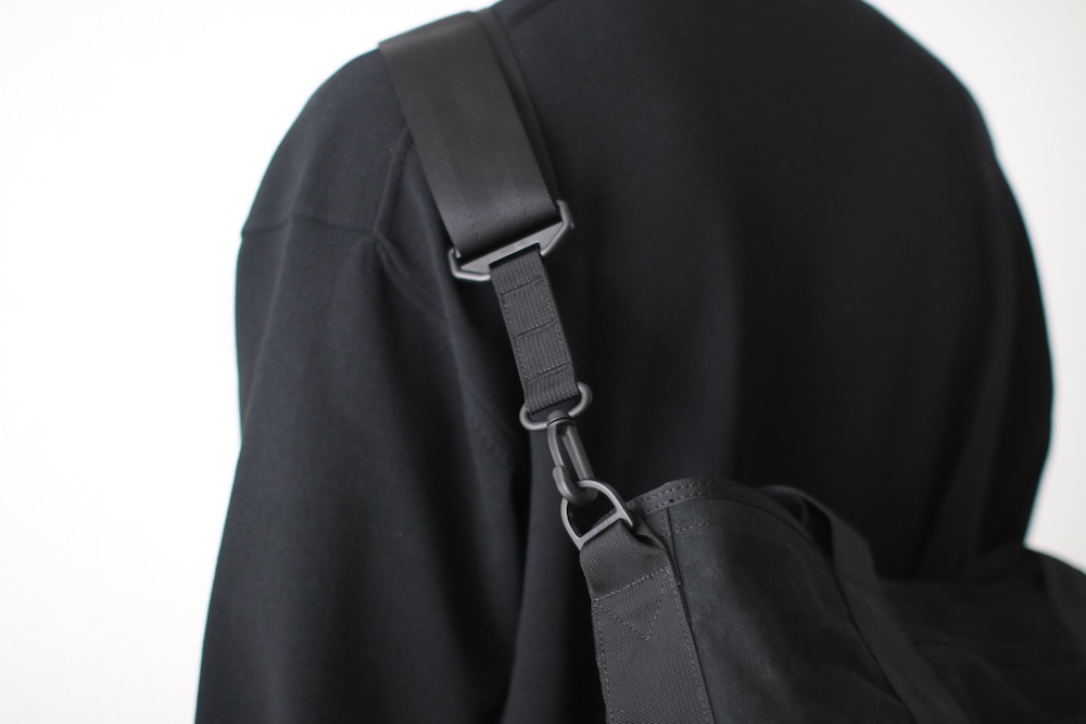 ��limited��COMME des GARCONS HOMME �� BRIEFING(���� �� ����륽�󡦥��� �� �֥꡼�ե���) "�ʥ����Х��Х������ȡ���ù� HQ-K201-051"