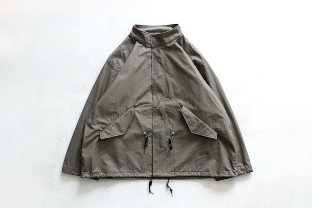 MADNESS (�ޥåɥͥ�) "MADNESS CROPPED 65 WIND JACKET"