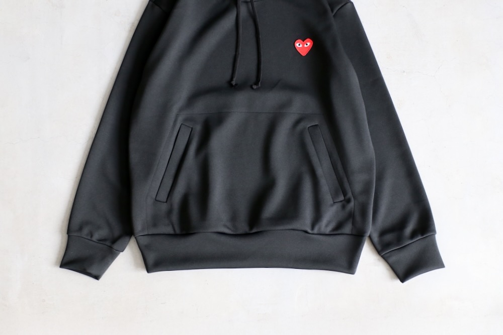 PLAY COMME des GARCONS(プレイ コム デ ギャルソン) 