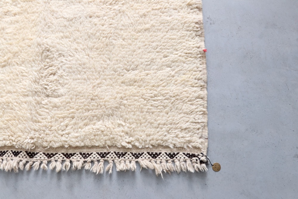 LIGHT YEARS(ライト イヤーズ)