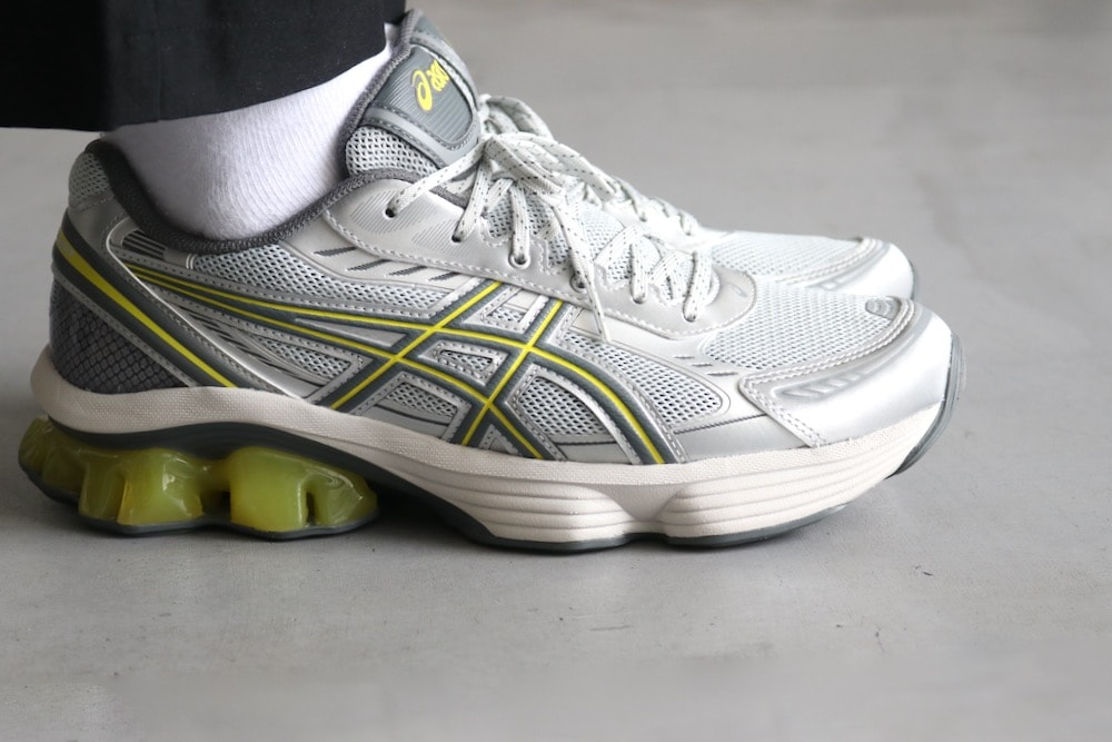 ASICS (å) "GEL-KINETIC FLUENT"