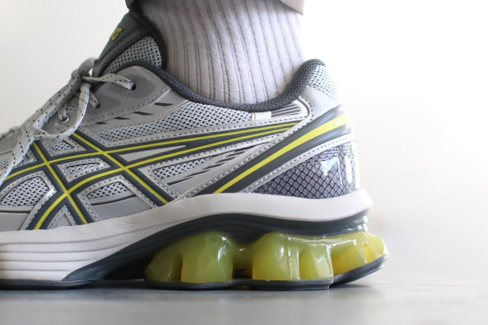 [20%OFF] ASICS (�����å���) "GEL-KINETIC FLUENT"