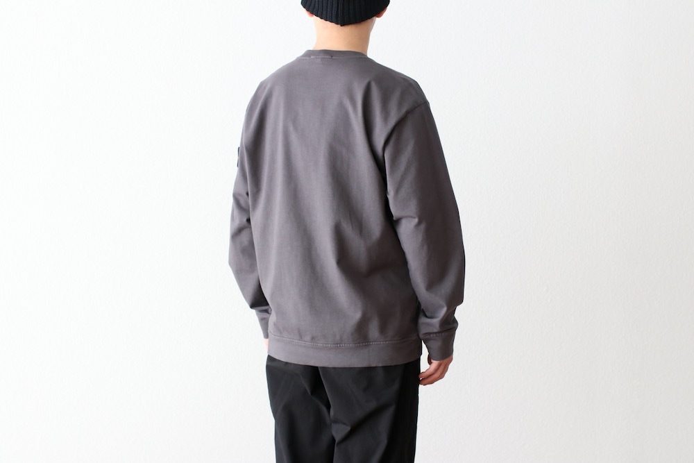 STONE ISLAND(ストーンアイランド ) 