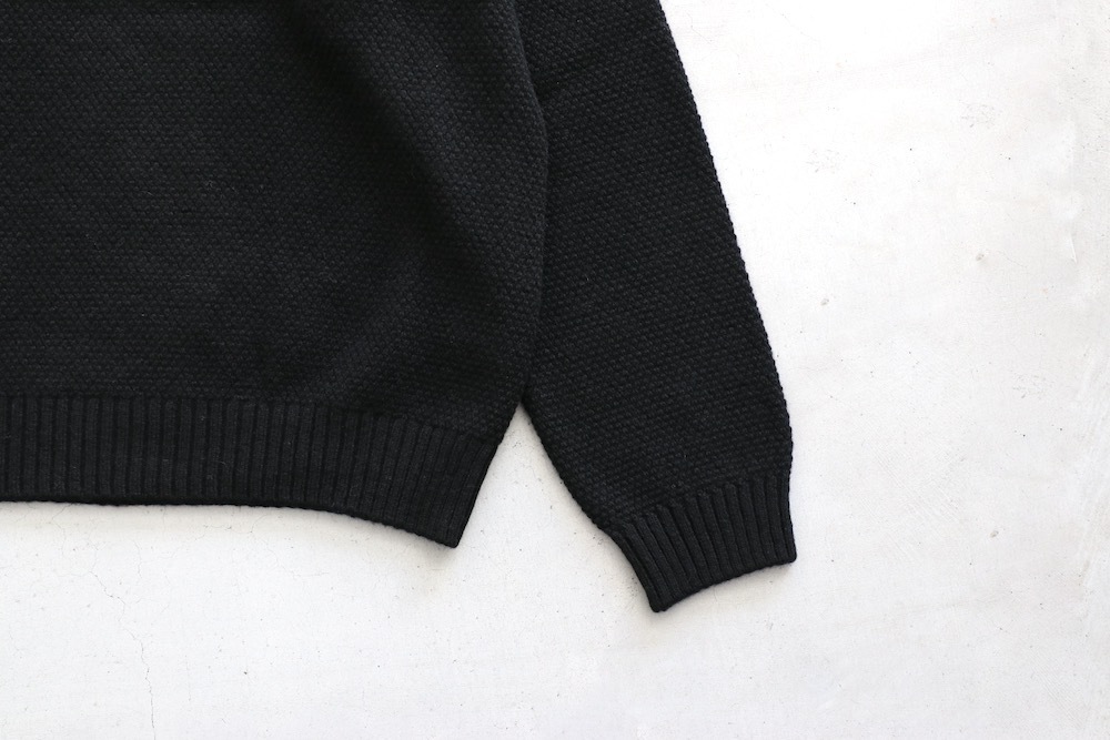 ATON (ȥ) "LAMBS WOOL CREWNECK SWEATER"