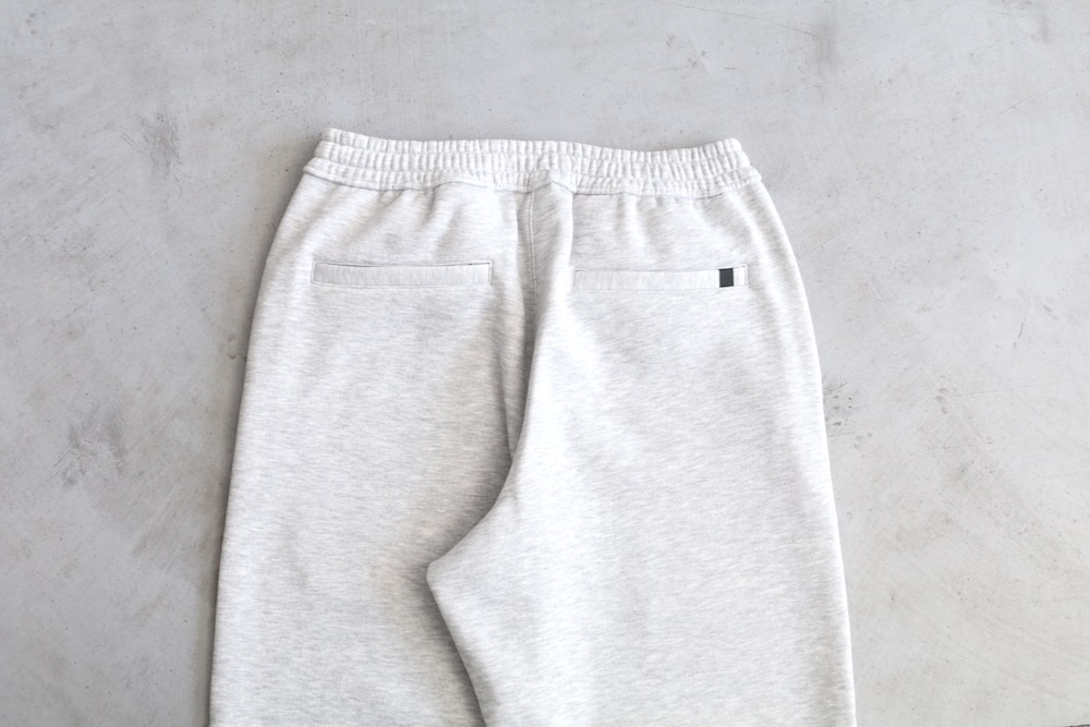 DAIWA PIER39( ԥƥʥ) "TECH SWEAT PANTS"