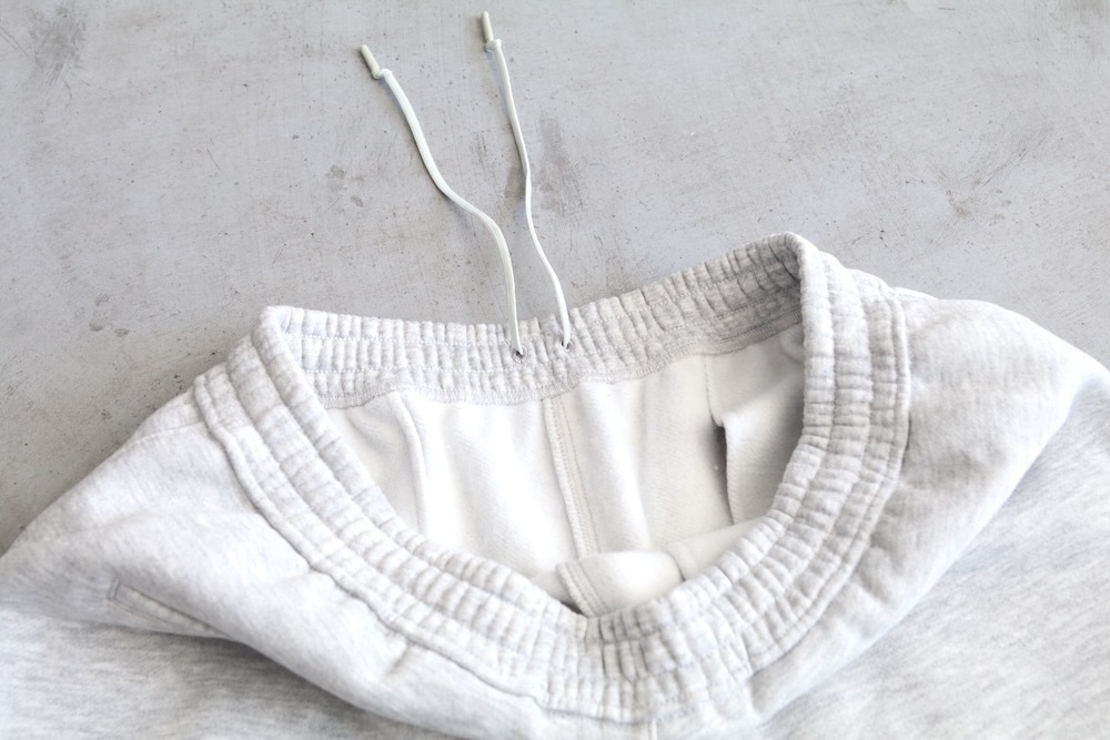 DAIWA PIER39( ԥƥʥ) "TECH SWEAT PANTS"