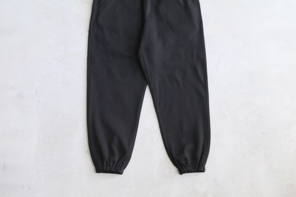 DAIWA PIER39( ԥƥʥ) "TECH SWEAT PANTS"